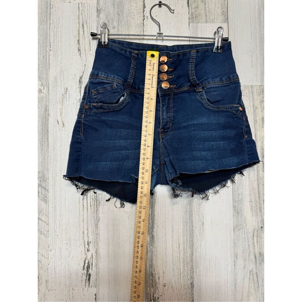 Blue Jean shorts - Picture 9 of 9